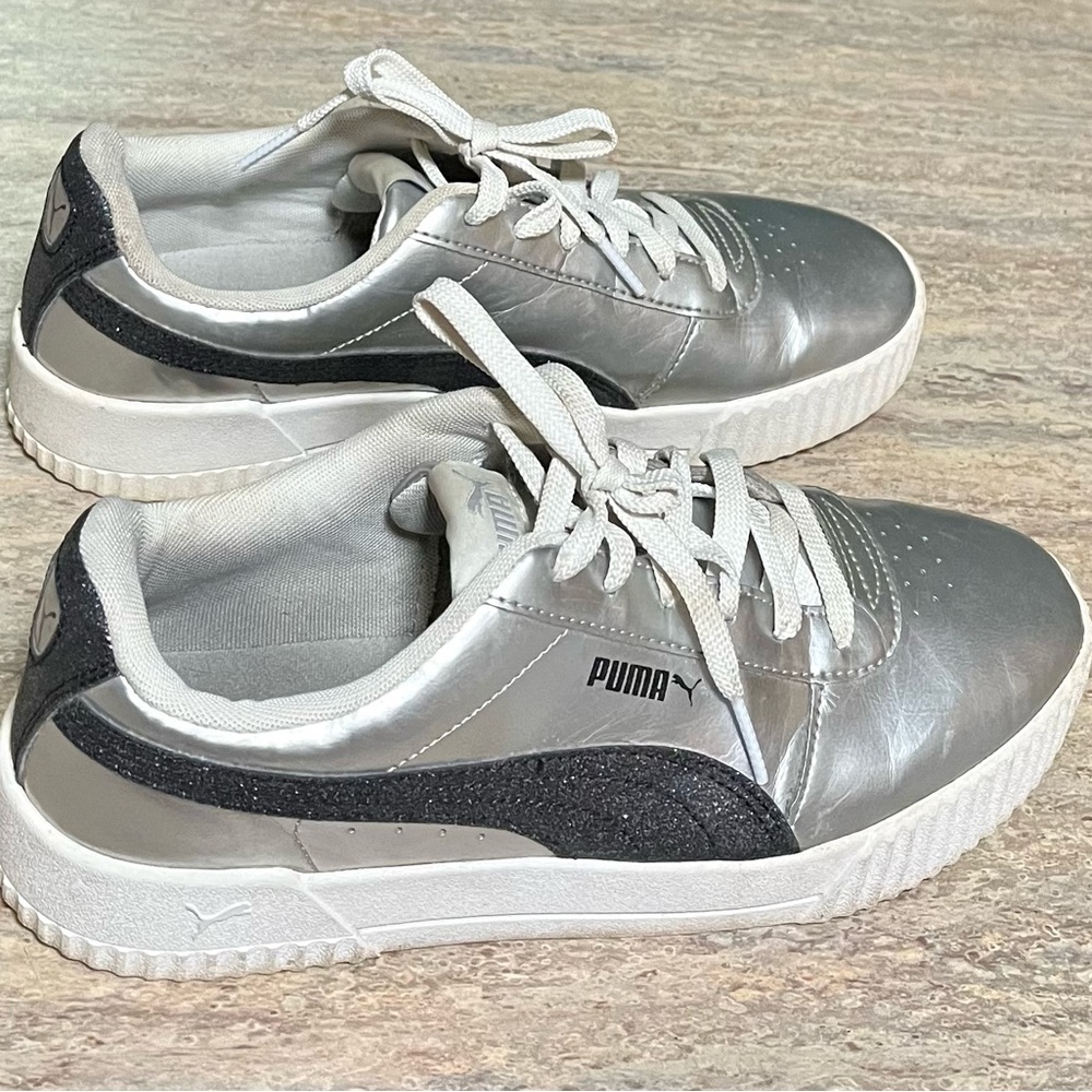 Puma Carina silver and glitter black sneakers - Picture 4 of 13